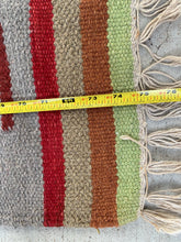 Load image into Gallery viewer, Handwoven Southwestern Kilim Rug 4x6ft